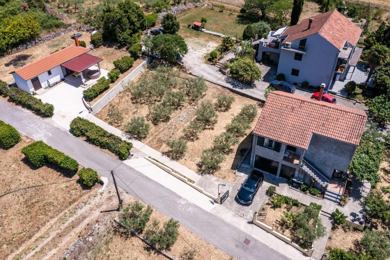 Apartment Laurel Leaf Lovorno Luaran gambar