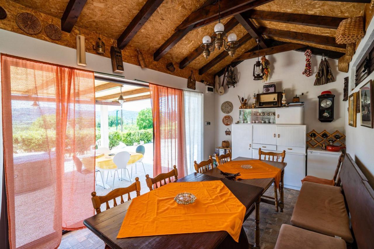 Apartment Laurel Leaf Lovorno Luaran gambar