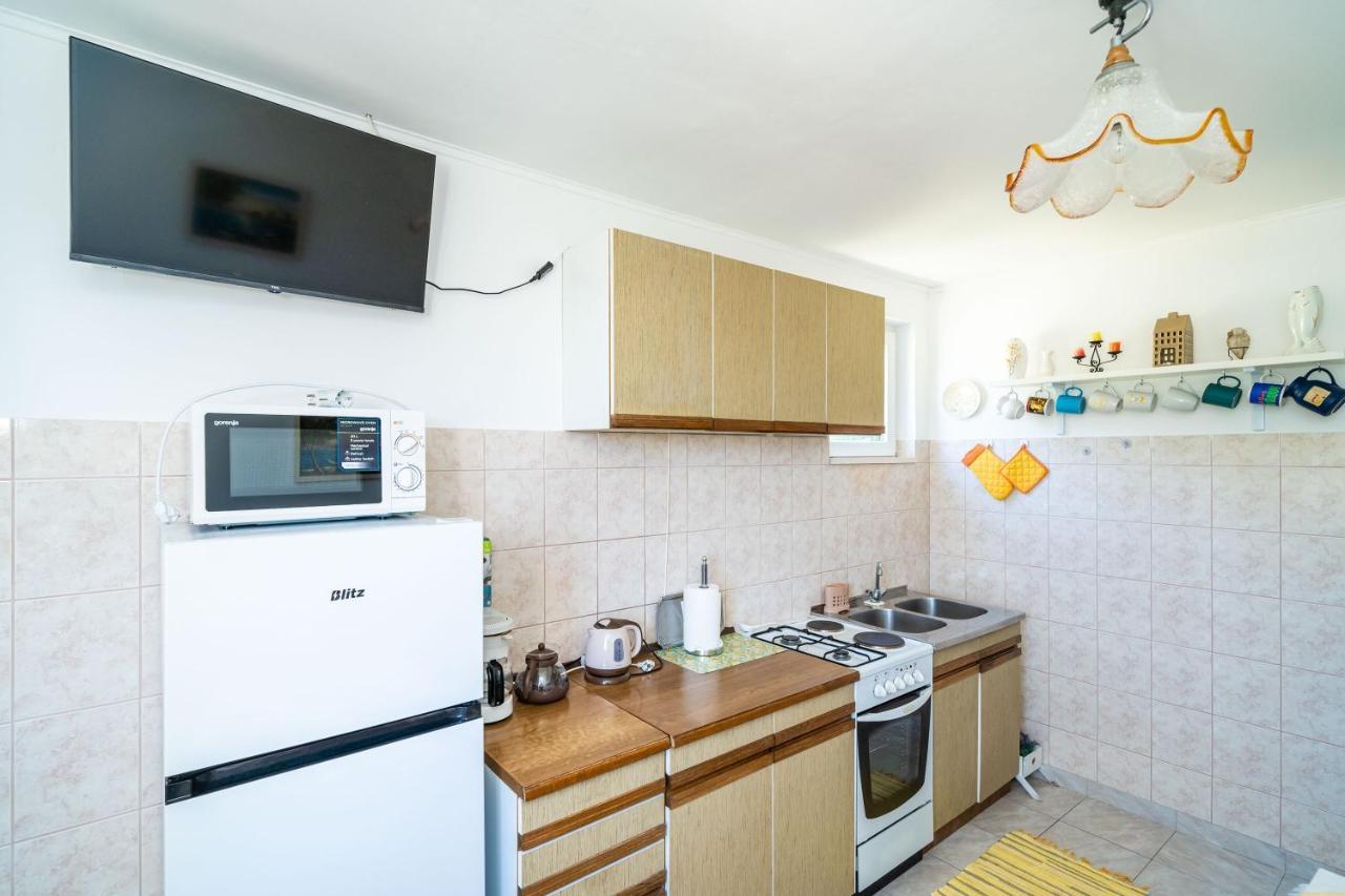 Apartment Laurel Leaf Lovorno Luaran gambar