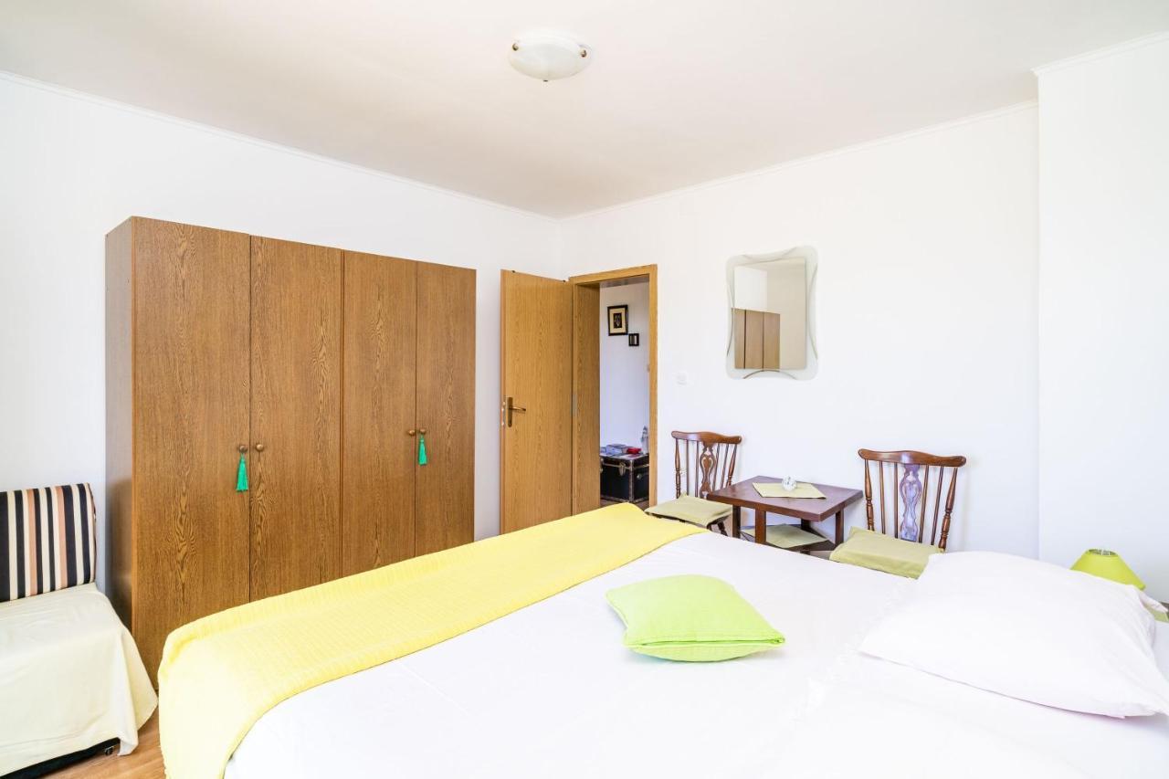 Apartment Laurel Leaf Lovorno Luaran gambar