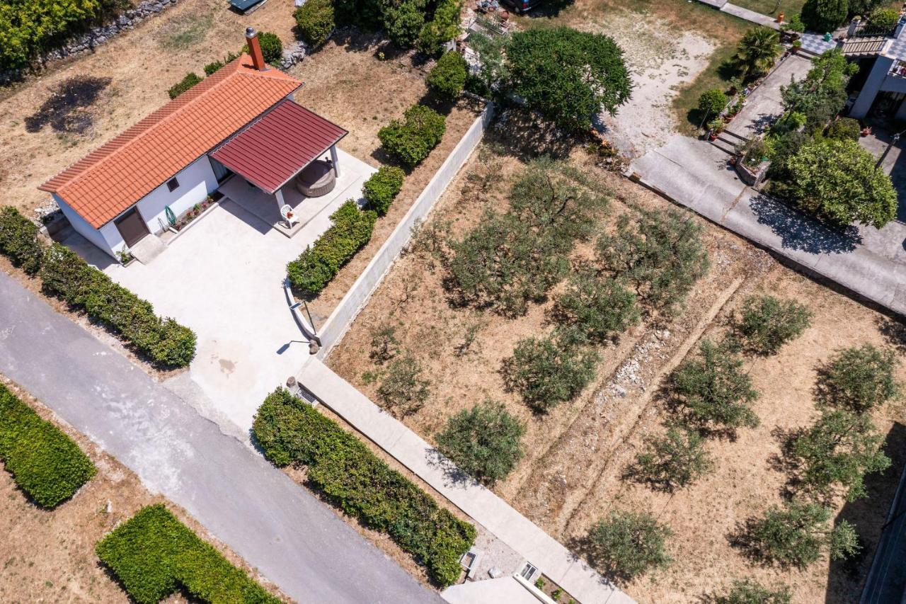 Apartment Laurel Leaf Lovorno Luaran gambar